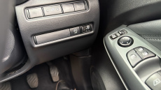 Nissan Juke 1.0 DiG-T N-Connecta 5dr Petrol Hatchback